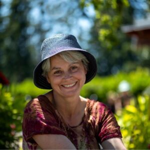 Kelly Hutchison - Association of Nature & Forest Therapy