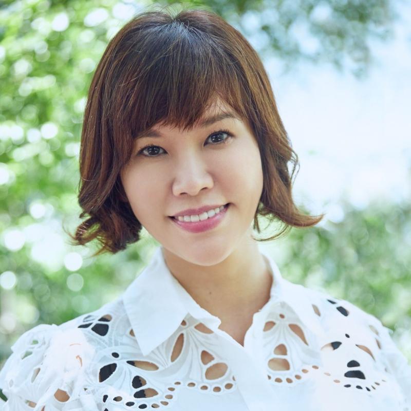 Angelia Sia (PhD)