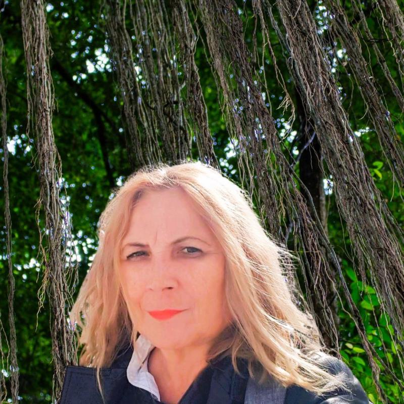 Florencia Forest Therapy Nature & Trails